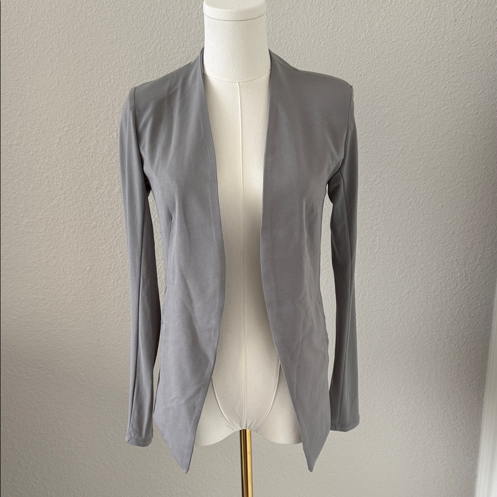BCBGeneration Grey Blazer - NEW with Tags - Size XXS -shoulder pads built inside